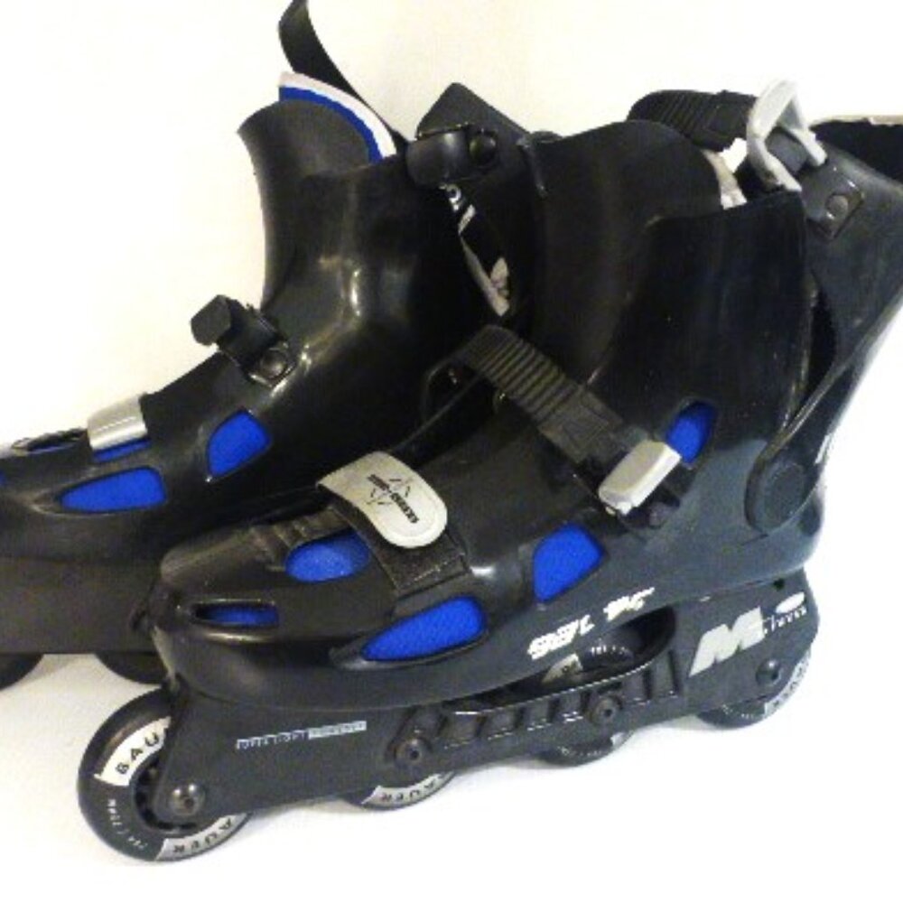 Men's Bauer Roller Blades INLINE HOCKEY SKATES sz 9 Super Light Chassis M200